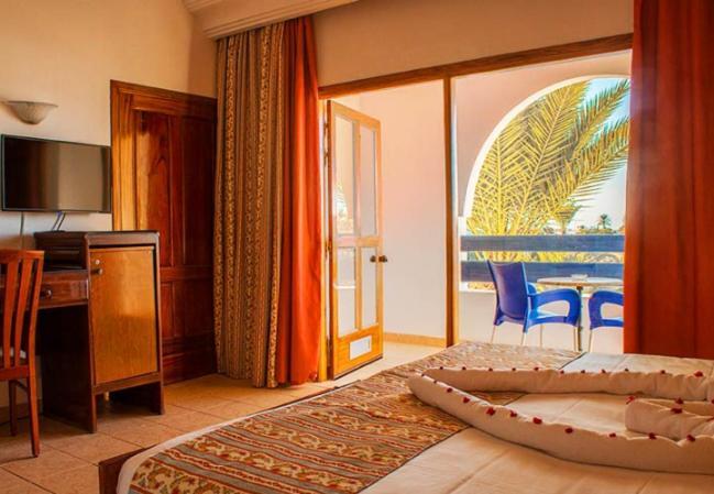 Grand Hotel Des Thermes Houmt Souk  Exterior foto